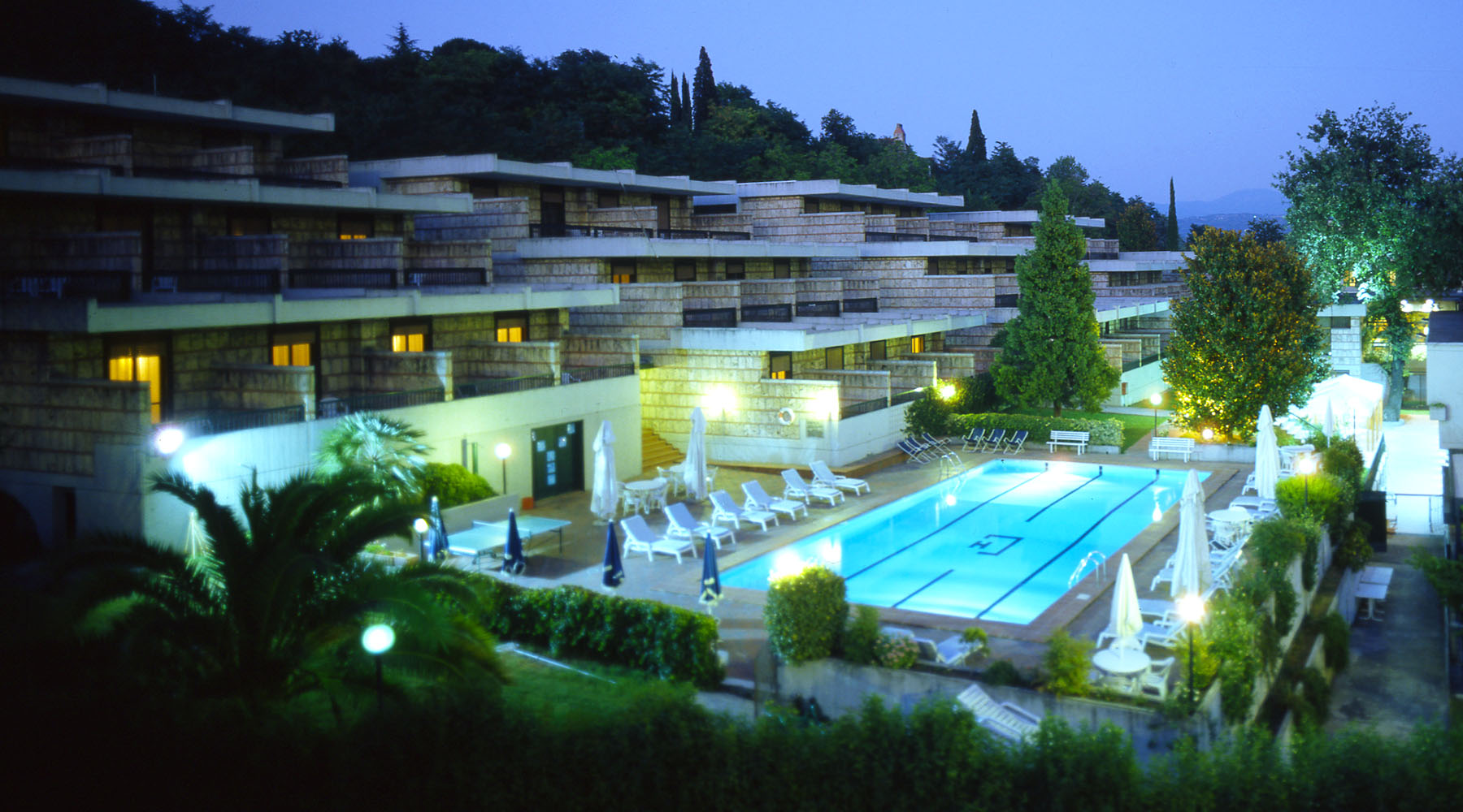 chemical free hotel gardens
