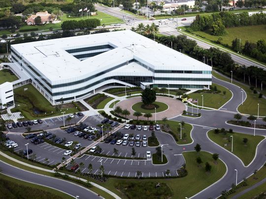 estero florida green facility hertz rental car